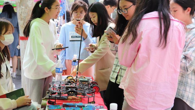 企业数据安全解决方案：定制开发的关键考量